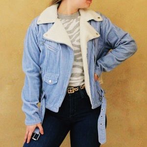 💕Sale! 2 for $15! Blue Jacket w Sherpa detailing.
